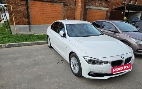 BMW 3 серия, 2017 год, 1 850 000 рублей, 11 фотография
