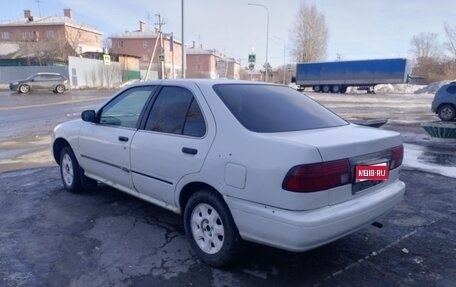Nissan Sunny B15, 1998 год, 270 000 рублей, 1 фотография