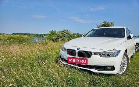 BMW 3 серия, 2017 год, 1 850 000 рублей, 27 фотография