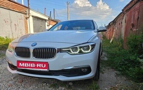 BMW 3 серия, 2017 год, 1 850 000 рублей, 25 фотография