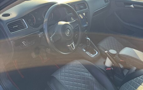 Volkswagen Jetta VI, 2014 год, 1 380 000 рублей, 9 фотография