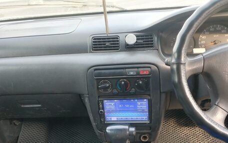 Nissan Sunny B15, 1998 год, 270 000 рублей, 2 фотография