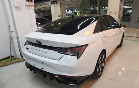 Hyundai Elantra, 2023 год, 1 700 000 рублей, 3 фотография