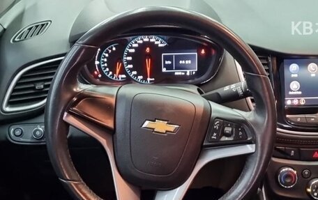 Chevrolet Trax, 2022 год, 1 020 000 рублей, 12 фотография