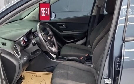 Chevrolet Trax, 2022 год, 1 020 000 рублей, 10 фотография