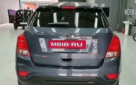 Chevrolet Trax, 2022 год, 1 020 000 рублей, 4 фотография