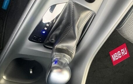 Toyota C-HR I рестайлинг, 2023 год, 1 950 099 рублей, 12 фотография