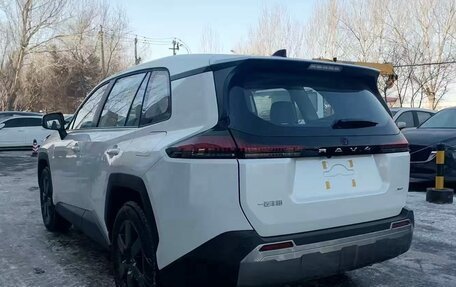 Toyota RAV4, 2026 год, 4 280 000 рублей, 7 фотография