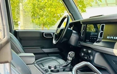 Ford Bronco, 2025 год, 8 220 000 рублей, 11 фотография