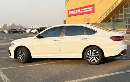 Volkswagen Lavida, 2023 год, 1 410 007 рублей, 4 фотография