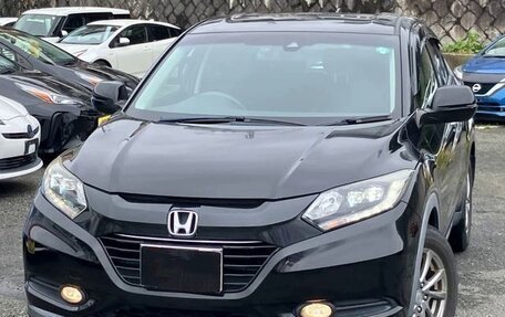 Honda Vezel, 2021 год, 1 598 000 рублей, 2 фотография