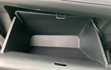 Honda Vezel, 2021 год, 1 598 000 рублей, 32 фотография