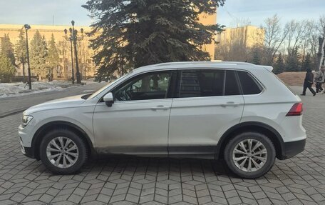 Volkswagen Tiguan II, 2017 год, 2 200 000 рублей, 5 фотография