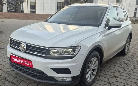 Volkswagen Tiguan II, 2017 год, 2 200 000 рублей, 7 фотография