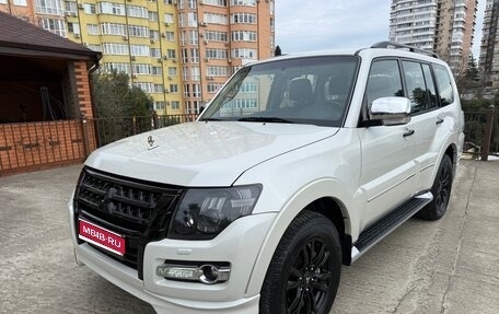 Mitsubishi Pajero IV, 2019 год, 3 999 000 рублей, 1 фотография