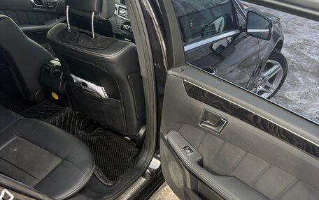 Mercedes-Benz E-Класс, 2013 год, 1 629 000 рублей, 27 фотография