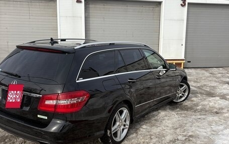 Mercedes-Benz E-Класс, 2013 год, 1 629 000 рублей, 32 фотография