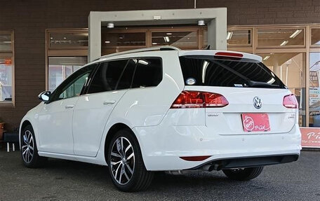 Volkswagen Golf VII, 2017 год, 1 390 035 рублей, 4 фотография