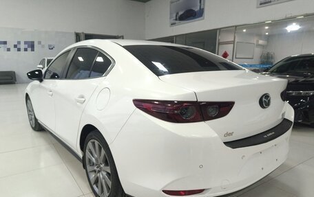 Mazda 3, 2022 год, 1 810 707 рублей, 4 фотография