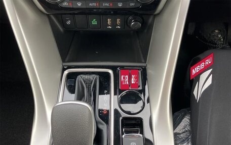 Mitsubishi Eclipse Cross, 2023 год, 1 732 000 рублей, 15 фотография