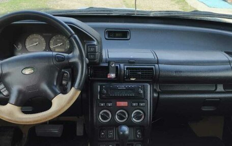 Land Rover Freelander II рестайлинг 2, 2002 год, 365 000 рублей, 16 фотография