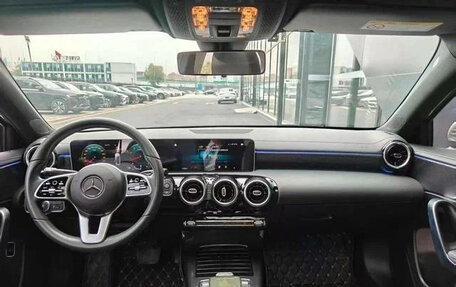 Mercedes-Benz A-Класс, 2022 год, 1 540 000 рублей, 6 фотография