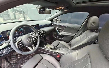 Mercedes-Benz A-Класс, 2022 год, 1 540 000 рублей, 5 фотография