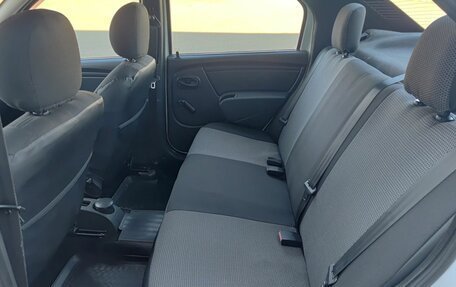 Renault Logan II, 2019 год, 889 000 рублей, 12 фотография