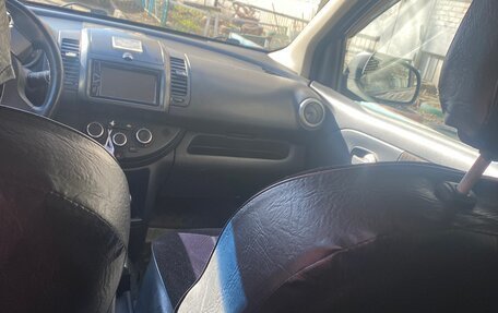 Nissan Note II рестайлинг, 2006 год, 450 000 рублей, 6 фотография