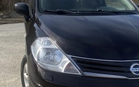 Nissan Tiida, 2010 год, 825 000 рублей, 3 фотография