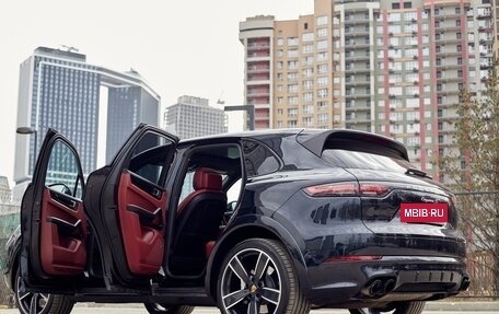 Porsche Cayenne III, 2019 год, 9 800 000 рублей, 6 фотография