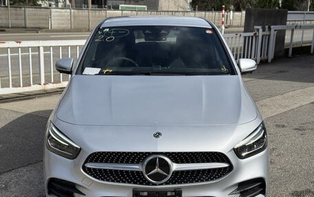 Mercedes-Benz B-Класс, 2019 год, 1 490 035 рублей, 2 фотография