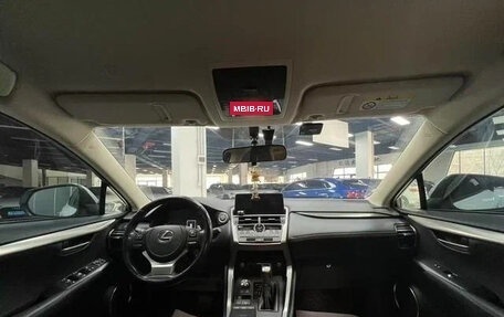 Lexus NX I, 2021 год, 2 600 000 рублей, 6 фотография