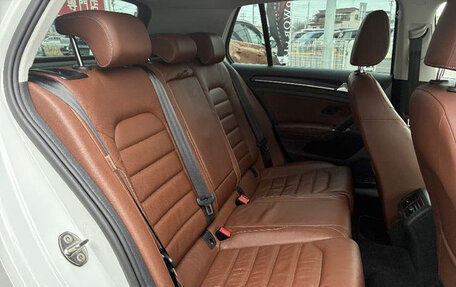 Volkswagen Golf VII, 2015 год, 1 320 035 рублей, 13 фотография