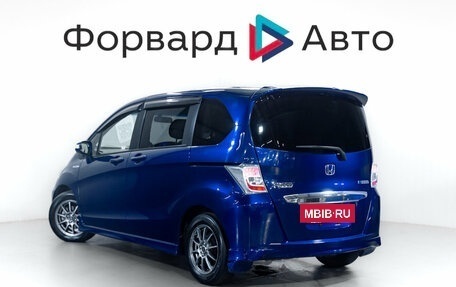 Honda Freed I, 2013 год, 1 199 000 рублей, 6 фотография