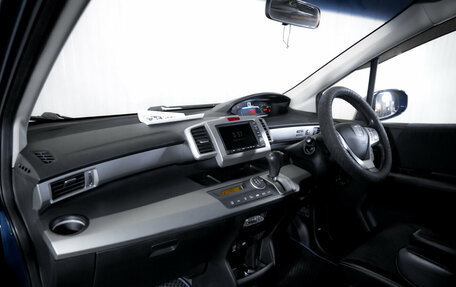 Honda Freed I, 2013 год, 1 199 000 рублей, 18 фотография