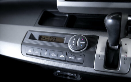 Honda Freed I, 2013 год, 1 199 000 рублей, 23 фотография