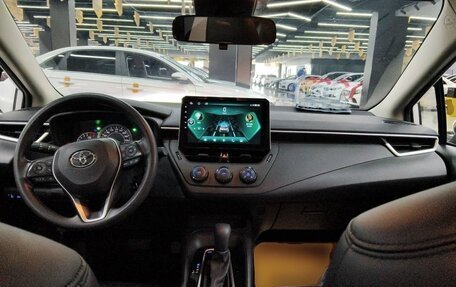 Toyota Corolla, 2021 год, 1 750 000 рублей, 10 фотография