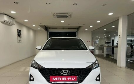 Hyundai Solaris II рестайлинг, 2020 год, 1 530 000 рублей, 2 фотография