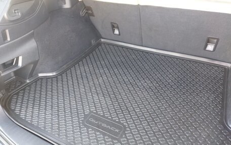 Subaru Outback IV рестайлинг, 2018 год, 2 730 000 рублей, 10 фотография