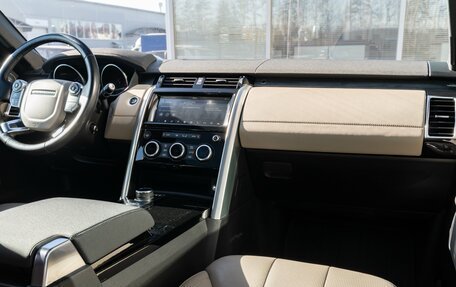 Land Rover Discovery IV, 2017 год, 3 500 000 рублей, 28 фотография