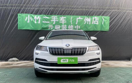 Skoda Karoq I, 2023 год, 2 150 000 рублей, 2 фотография