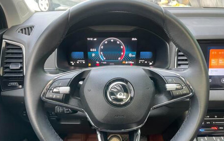 Skoda Karoq I, 2023 год, 2 150 000 рублей, 9 фотография