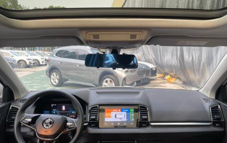 Skoda Karoq I, 2023 год, 2 150 000 рублей, 21 фотография