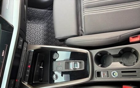 Audi A3, 2023 год, 2 020 000 рублей, 22 фотография