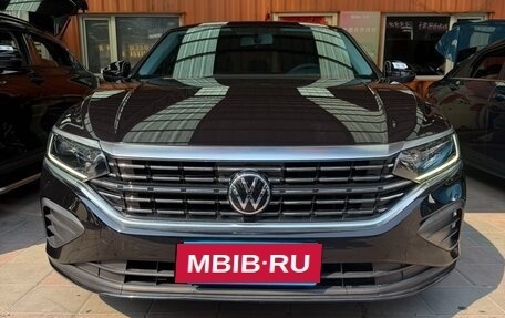 Volkswagen Passat B8 рестайлинг, 2021 год, 2 005 000 рублей, 2 фотография