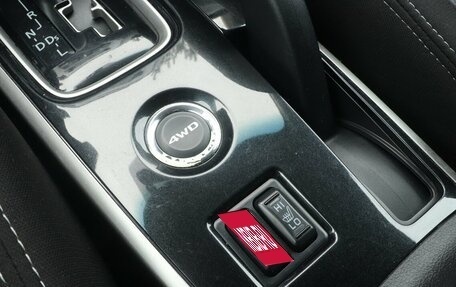 Mitsubishi Outlander III рестайлинг 3, 2017 год, 1 885 000 рублей, 17 фотография