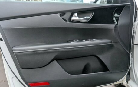 KIA Cerato IV, 2019 год, 1 700 000 рублей, 20 фотография