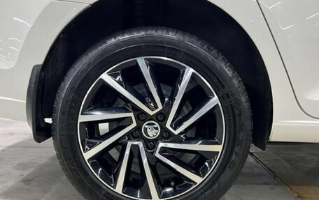 Skoda Rapid II, 2022 год, 1 380 000 рублей, 18 фотография