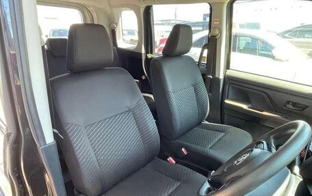 Toyota Roomy I, 2019 год, 890 035 рублей, 8 фотография